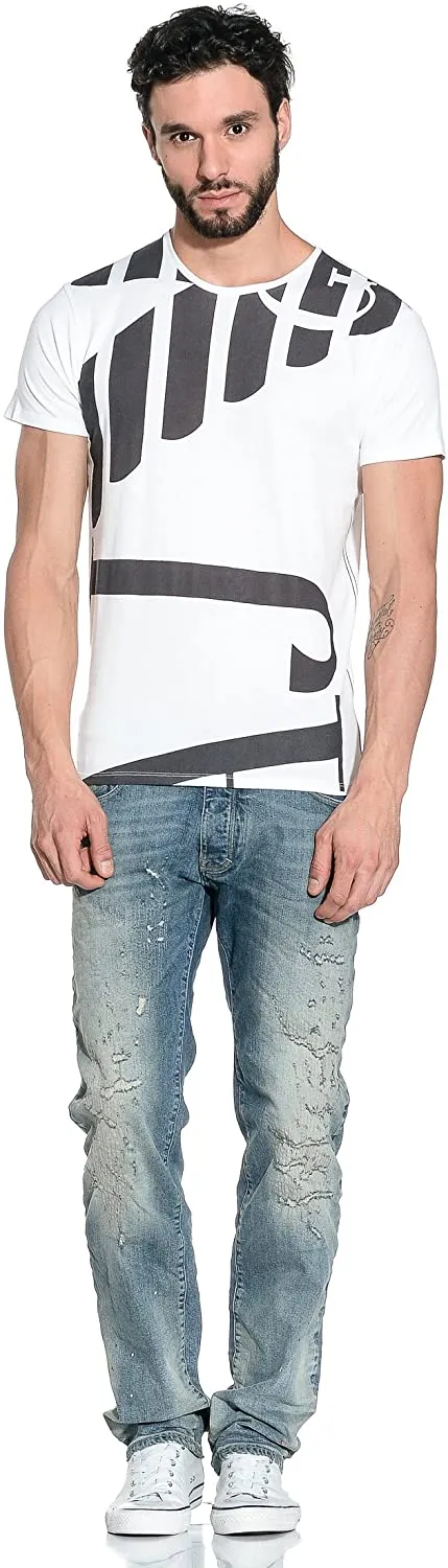 Logo Details T-Shirt