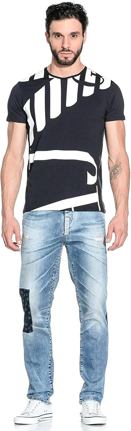 Logo Details T-Shirt