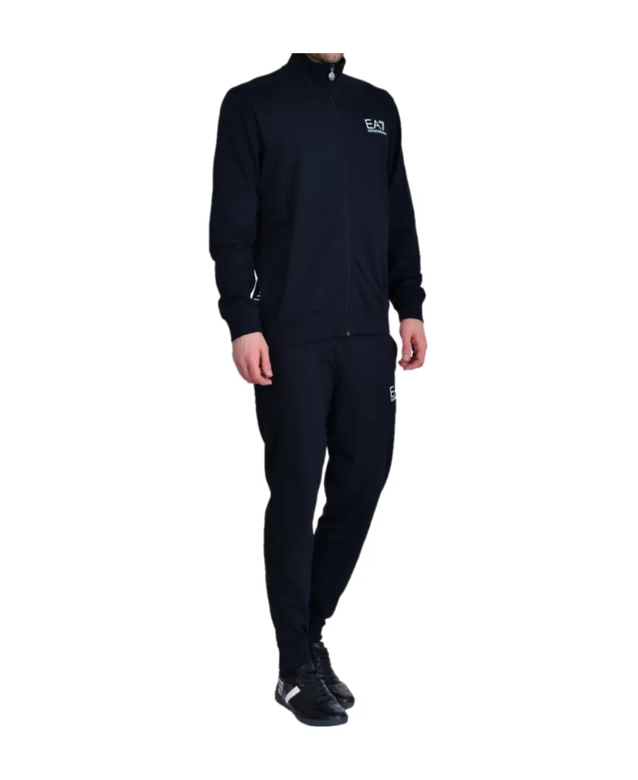 Long-Sleeved Sports Suit