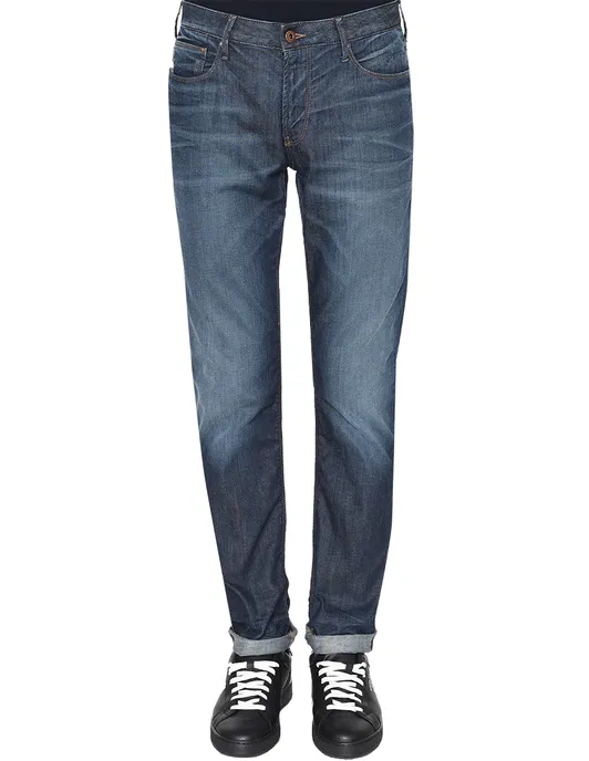 Straight Jeans