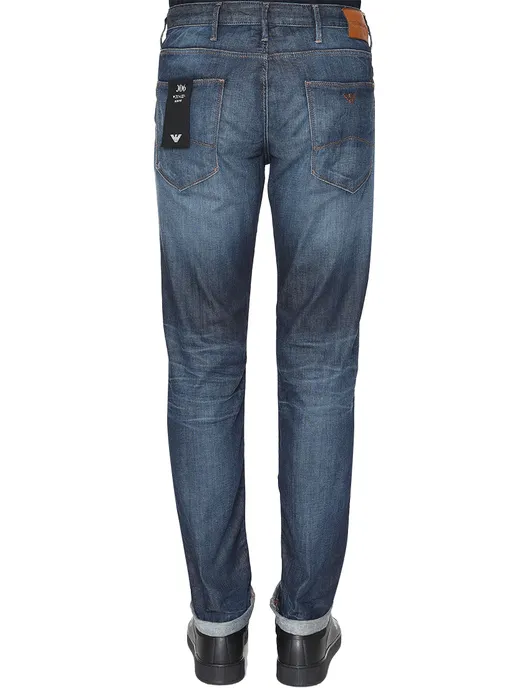 Straight Jeans