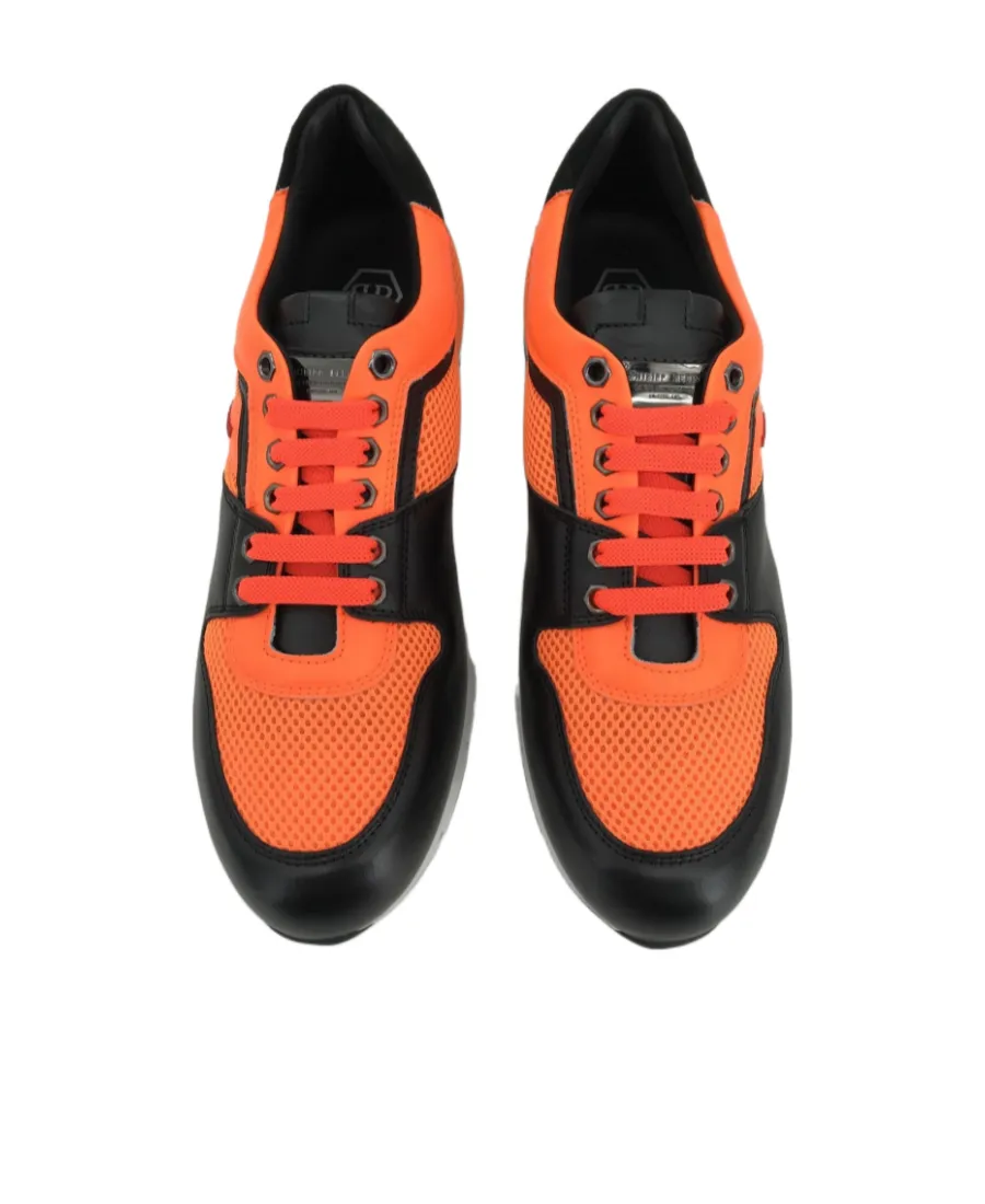 Logo Details Casual Sneakers