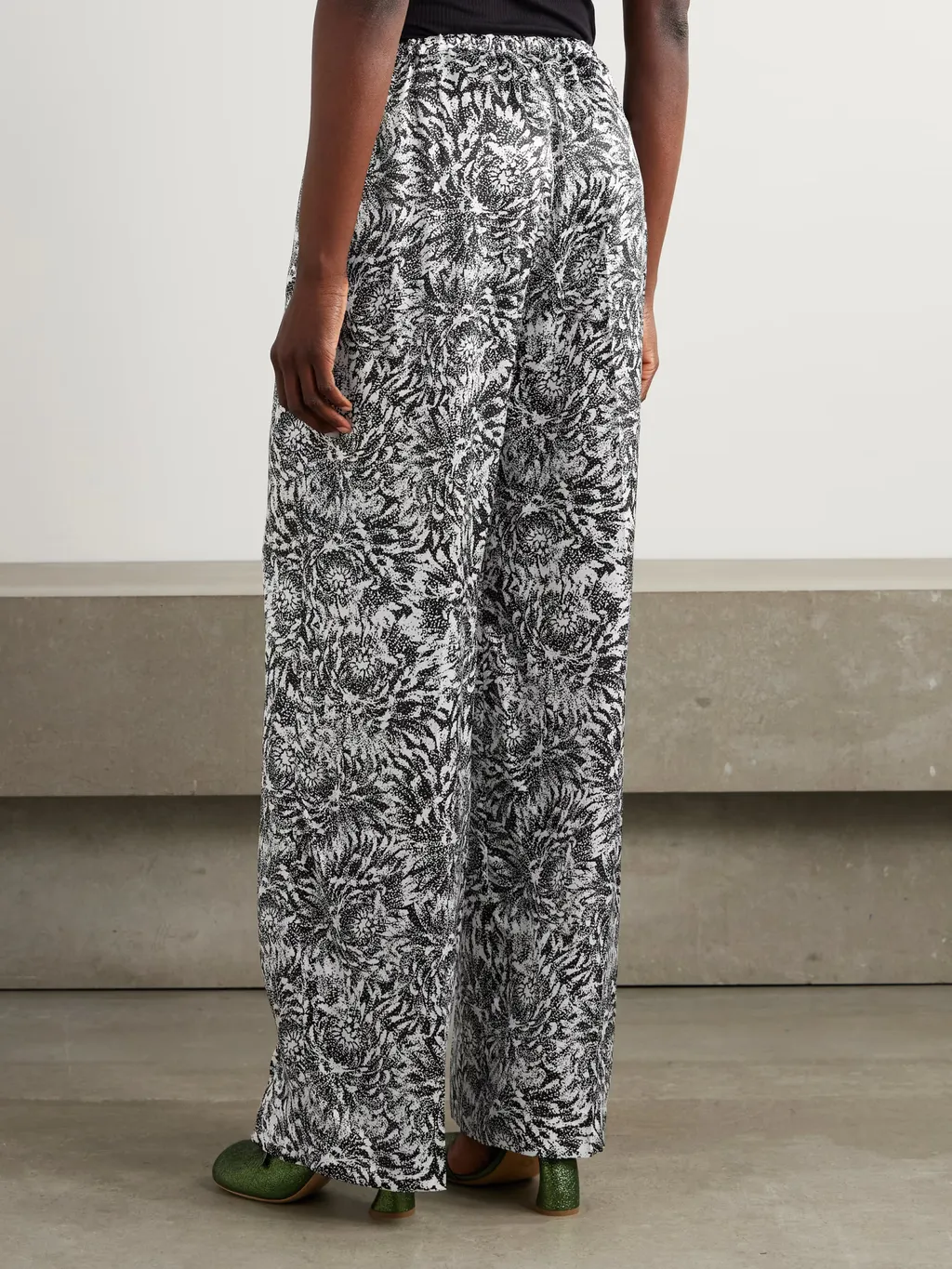 Elastic Waist Casual Pants