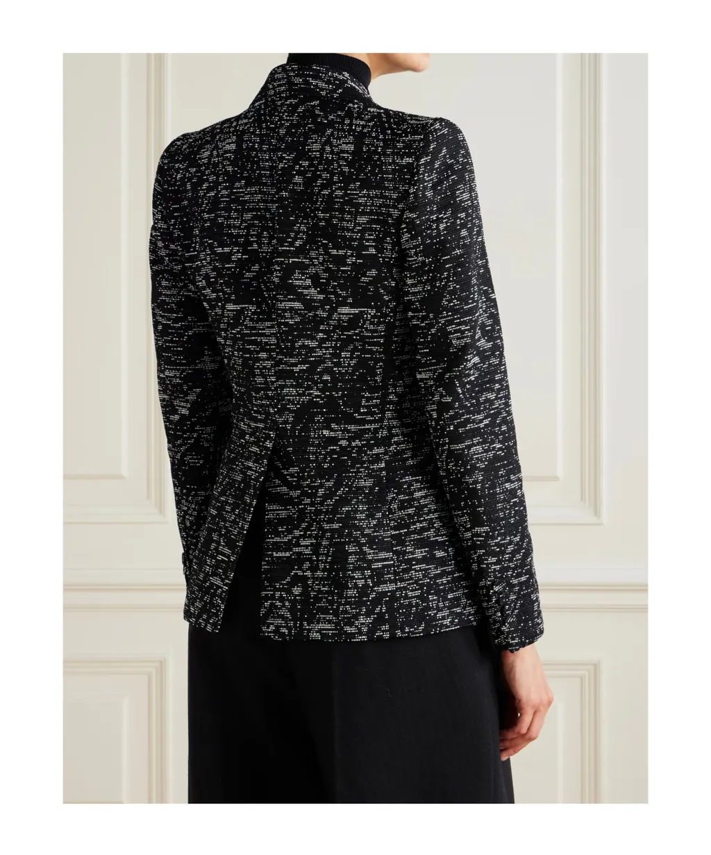 Long-Sleeved Suit Jacket