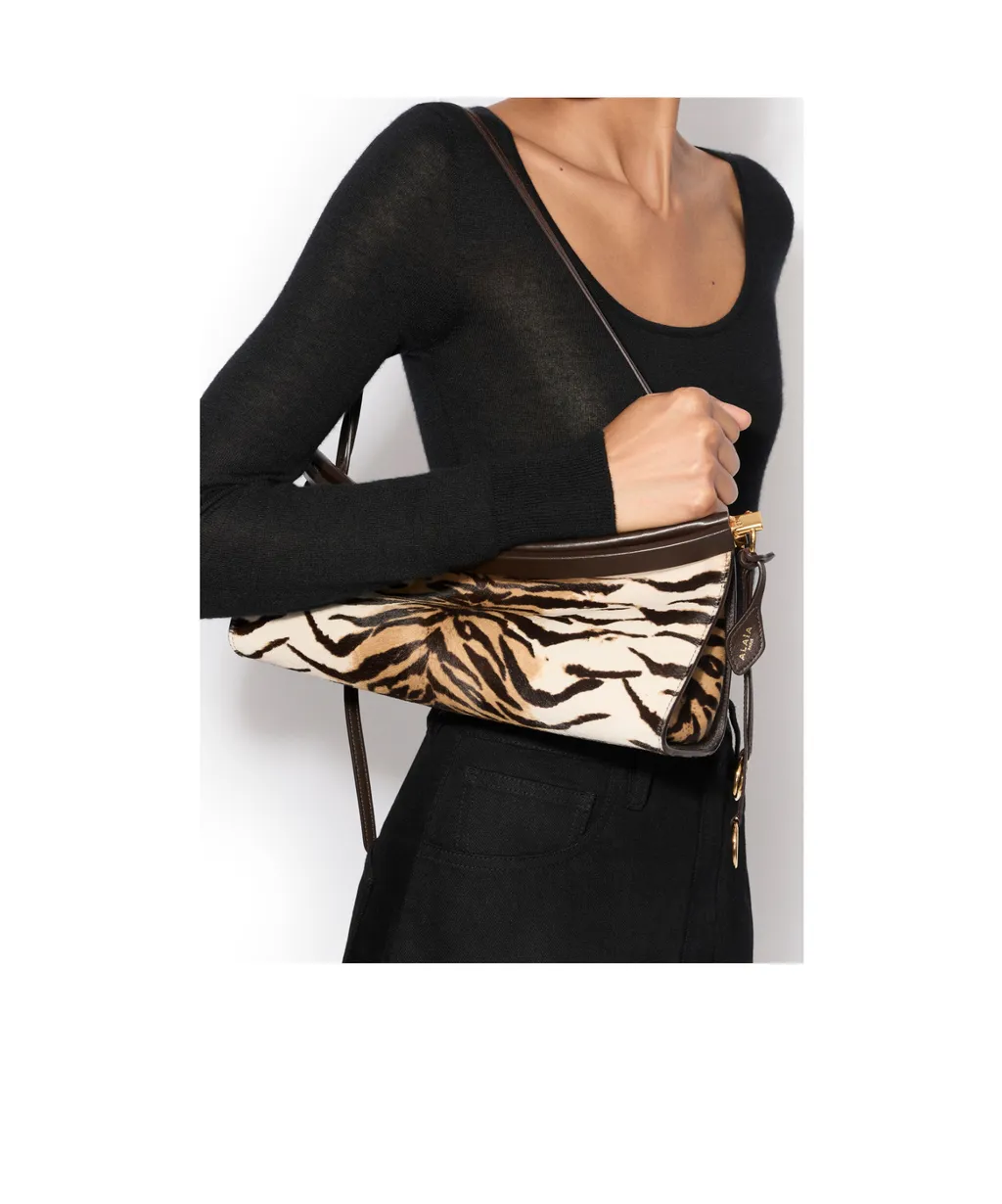 Le Click Shoulder Bag