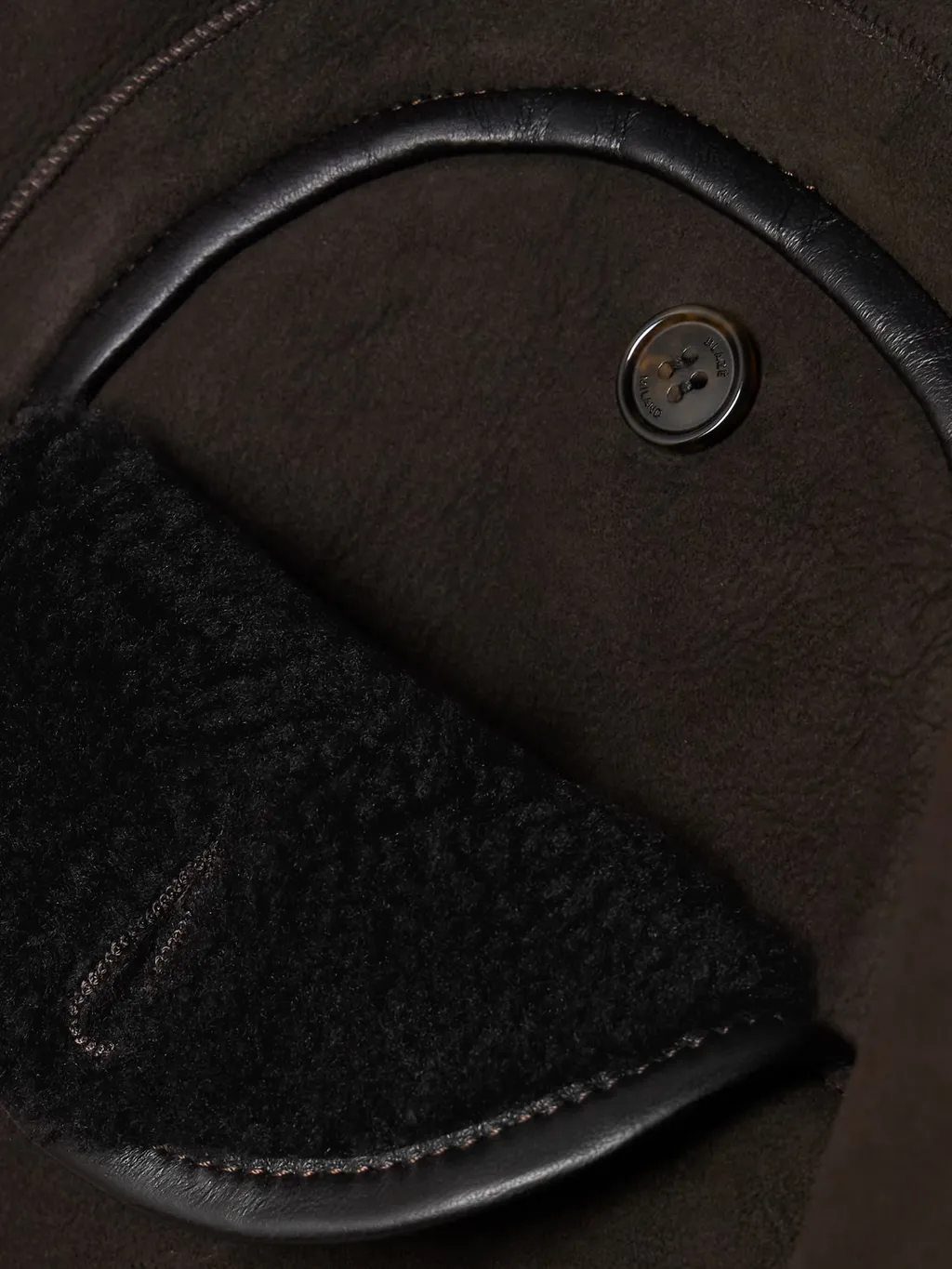 Long-Sleeved Reversible Jacket