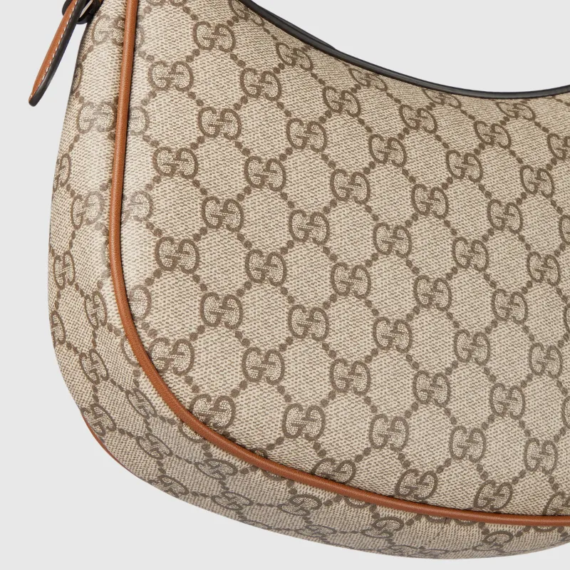 Gg Emblem Medium Shoulder Bag