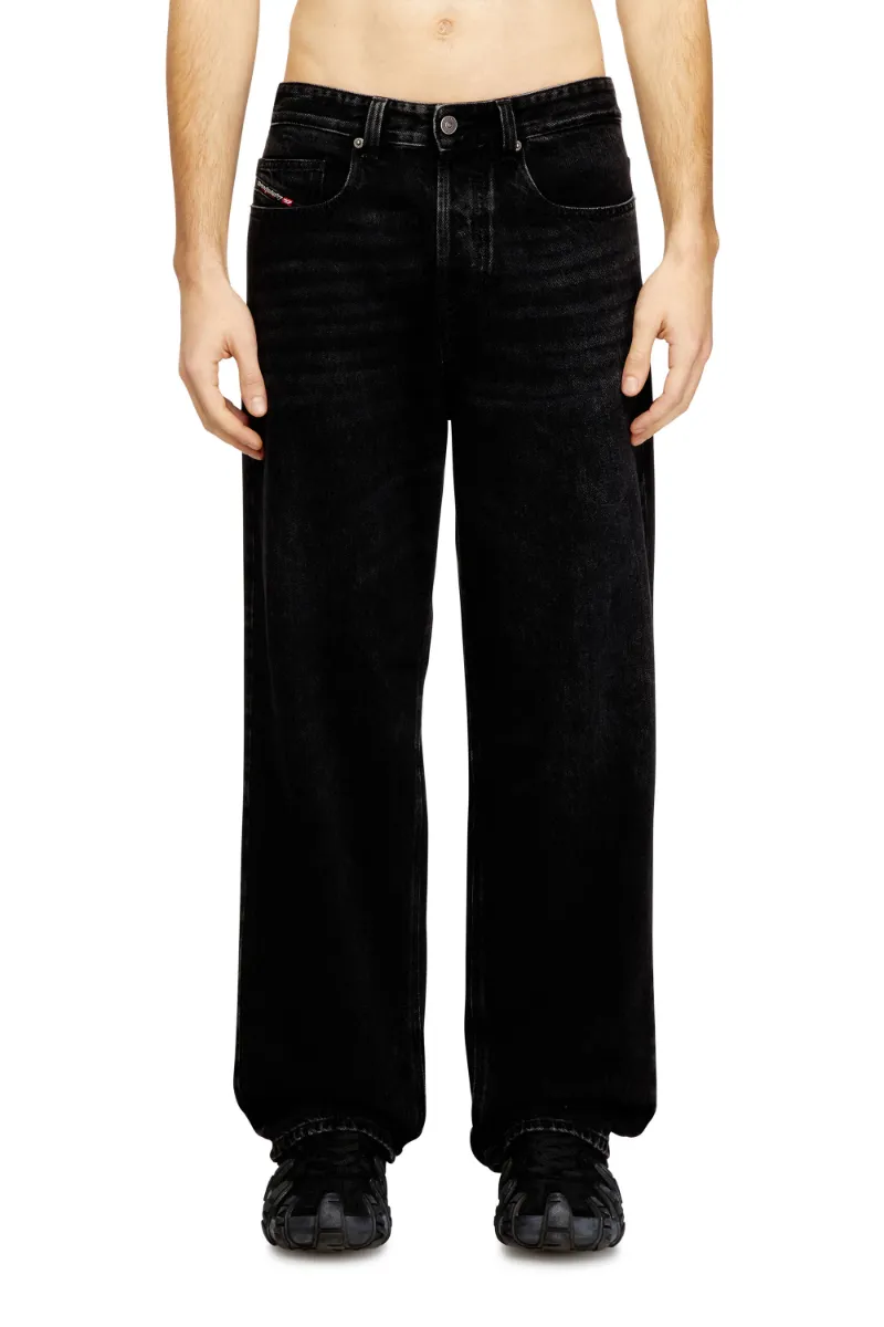 Diesel 2001 D-Macro 09P09 Relaxed Jeans