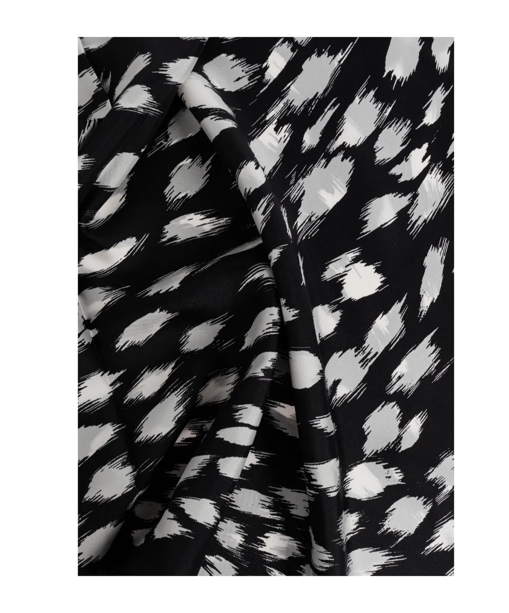 Givenchy Pattern Detailed Scarf