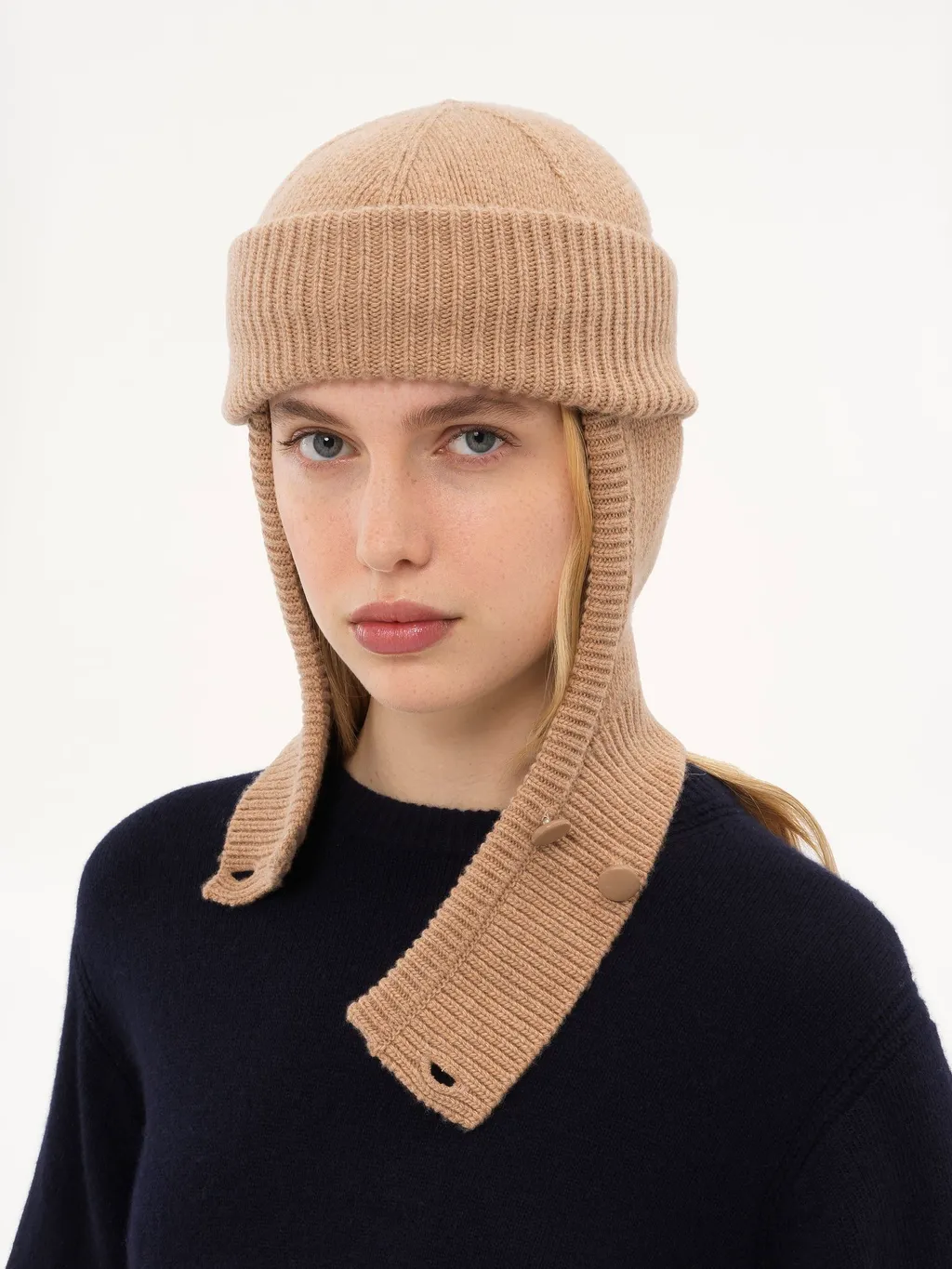 Logo Hat