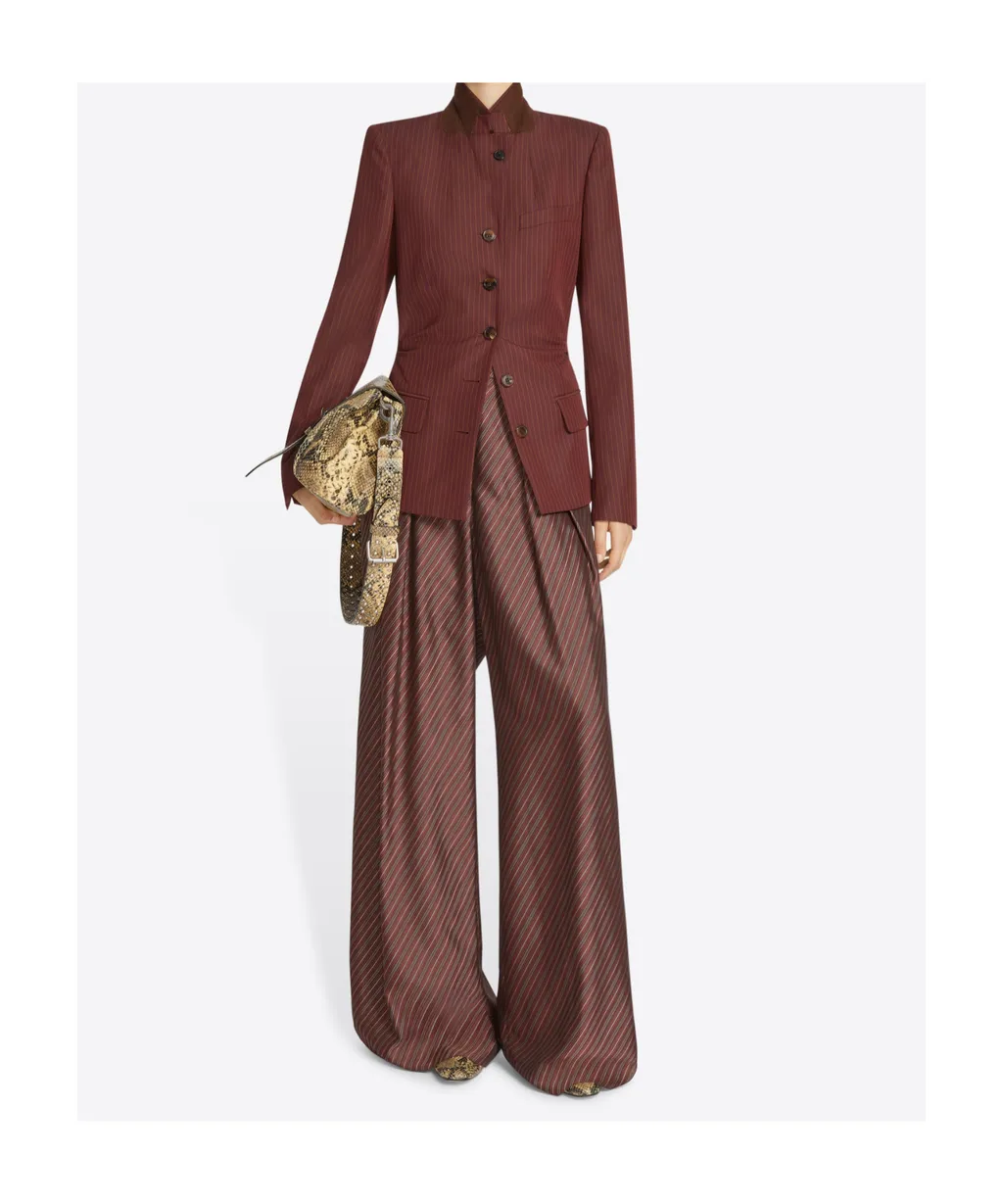 Long-Sleeved Suit Jacket
