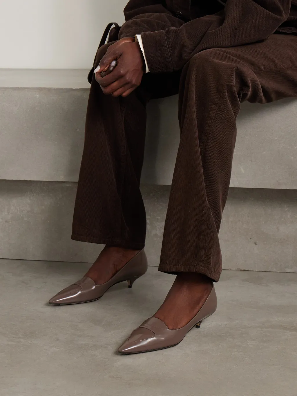 Viv Glossed-Leather Pumps