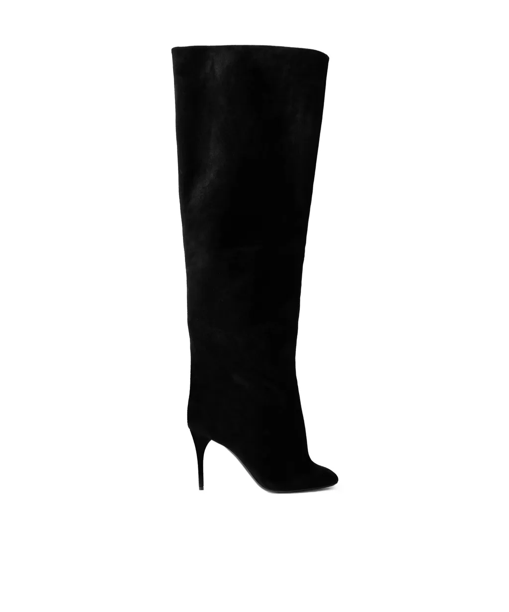 Round-Head Boots