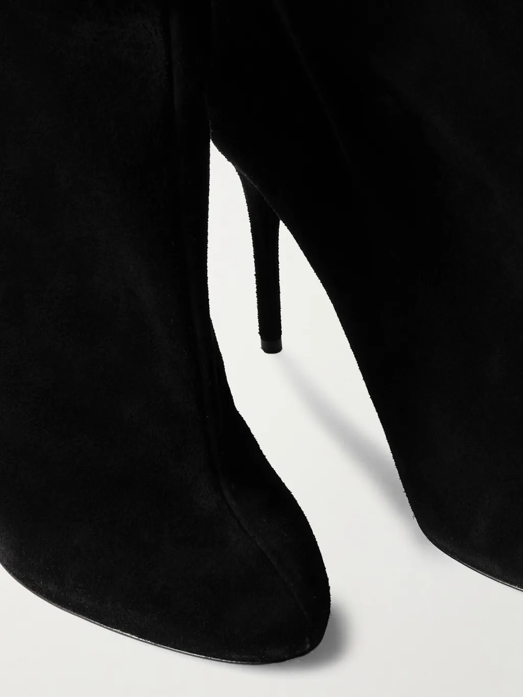 Round-Head Boots