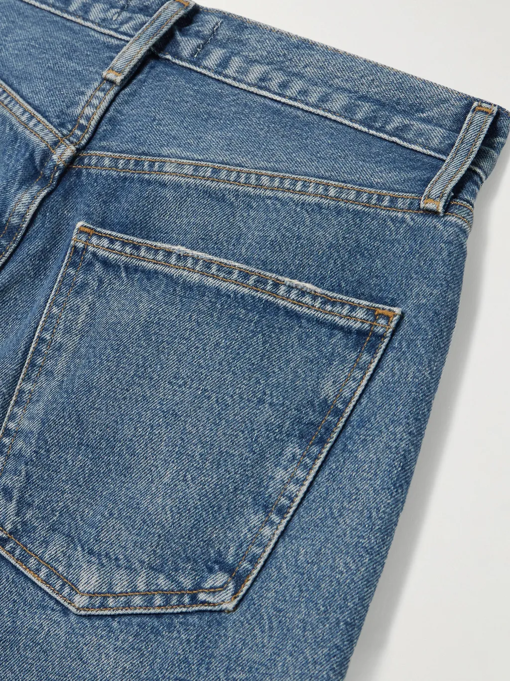 Straight Jeans