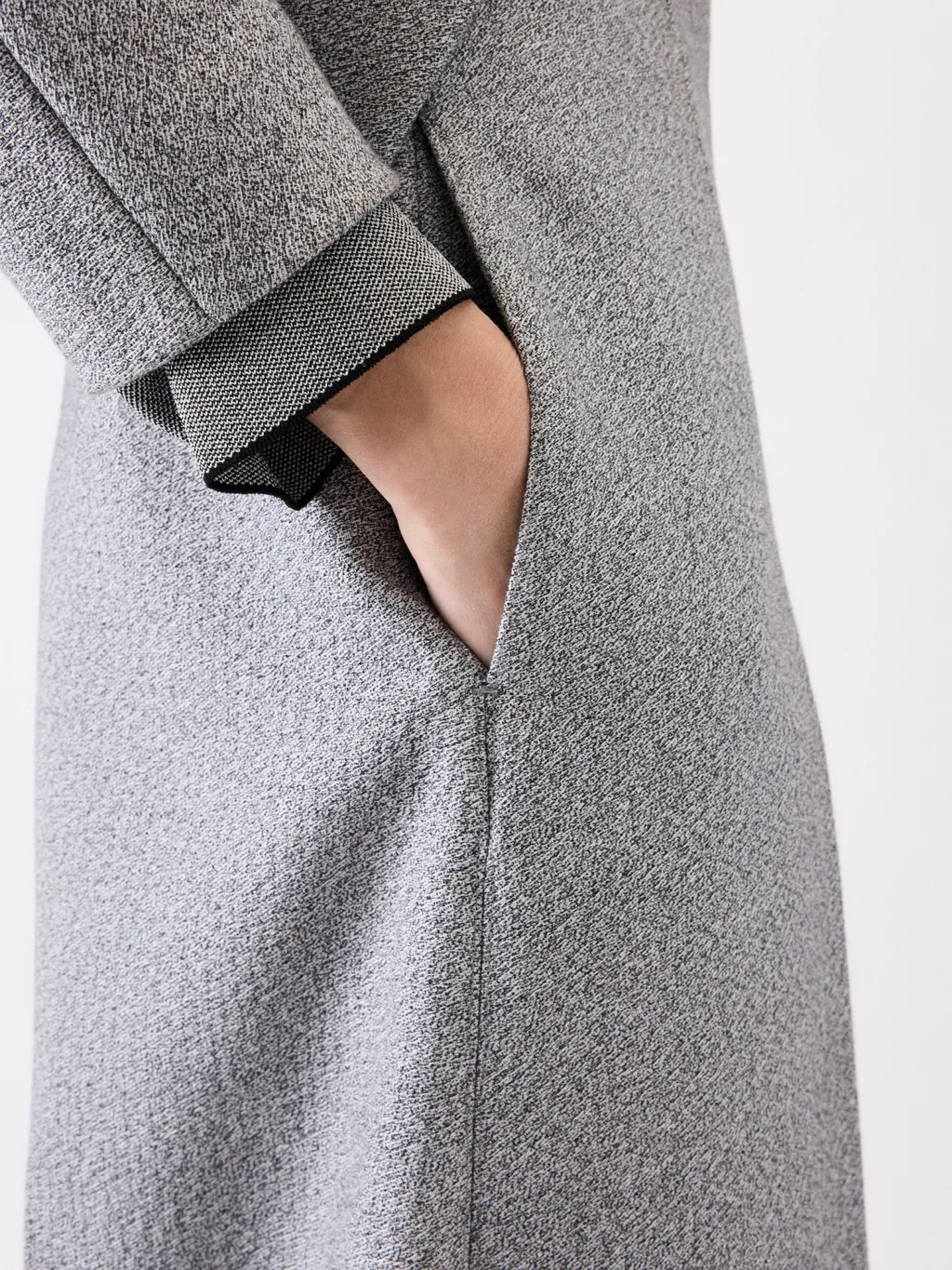 Curvo Pleated Casual Pants