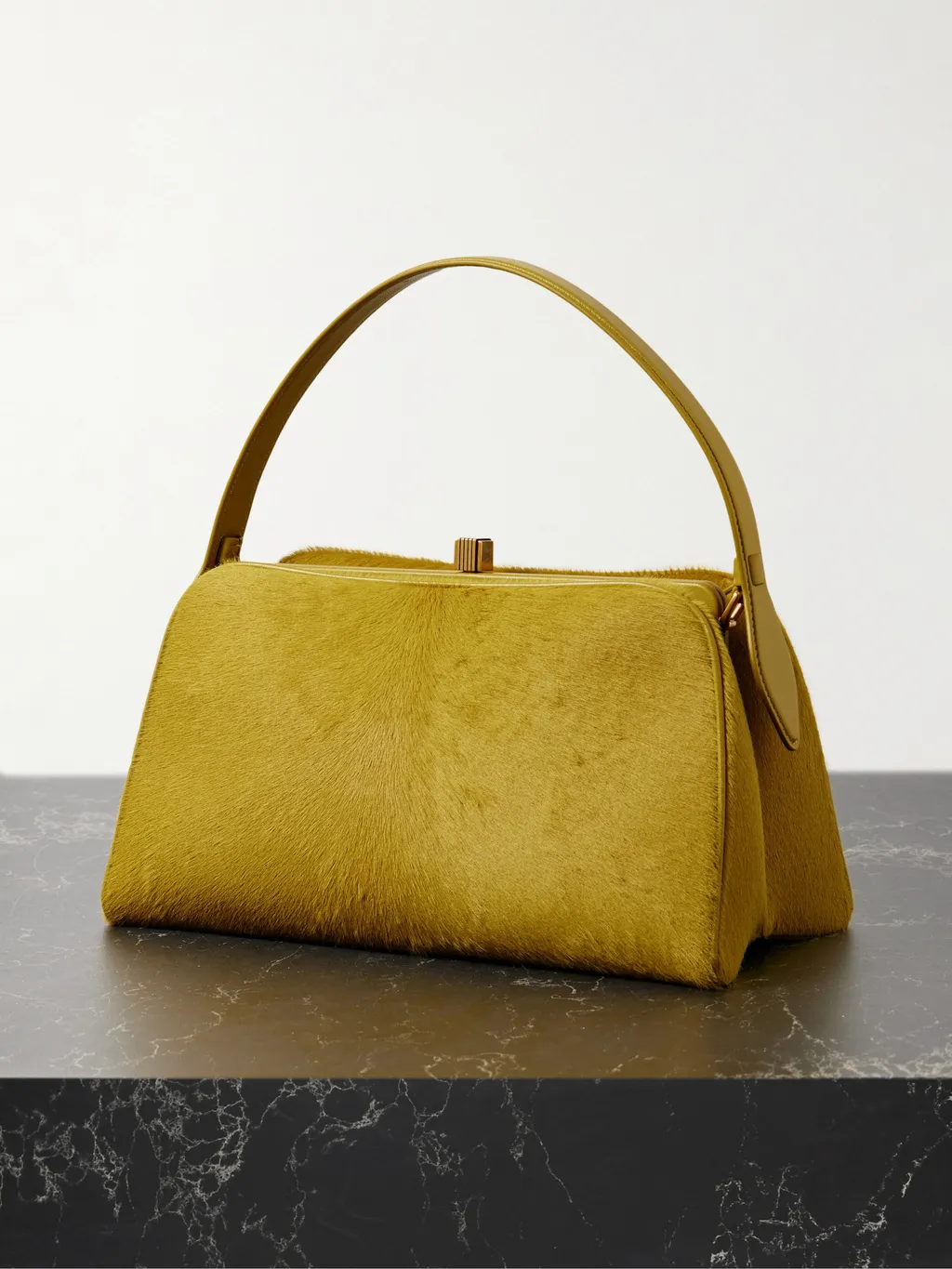 Kiss-Lock Clasp Handbag