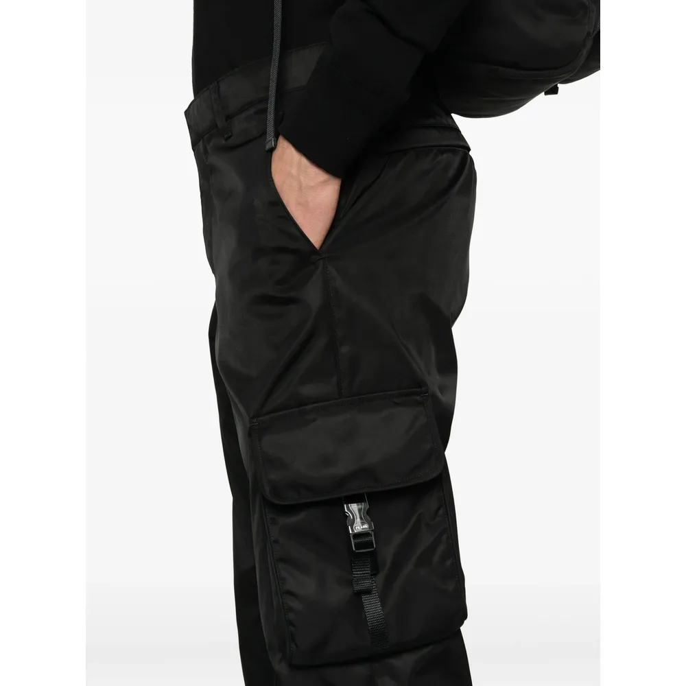 Logo-Plaque Trousers