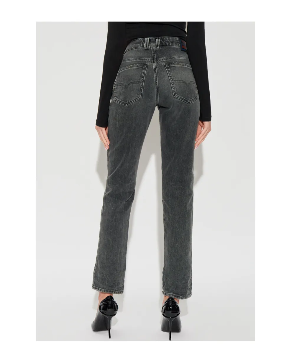 1992 D-Jiann Distressed-Detailed Jeans