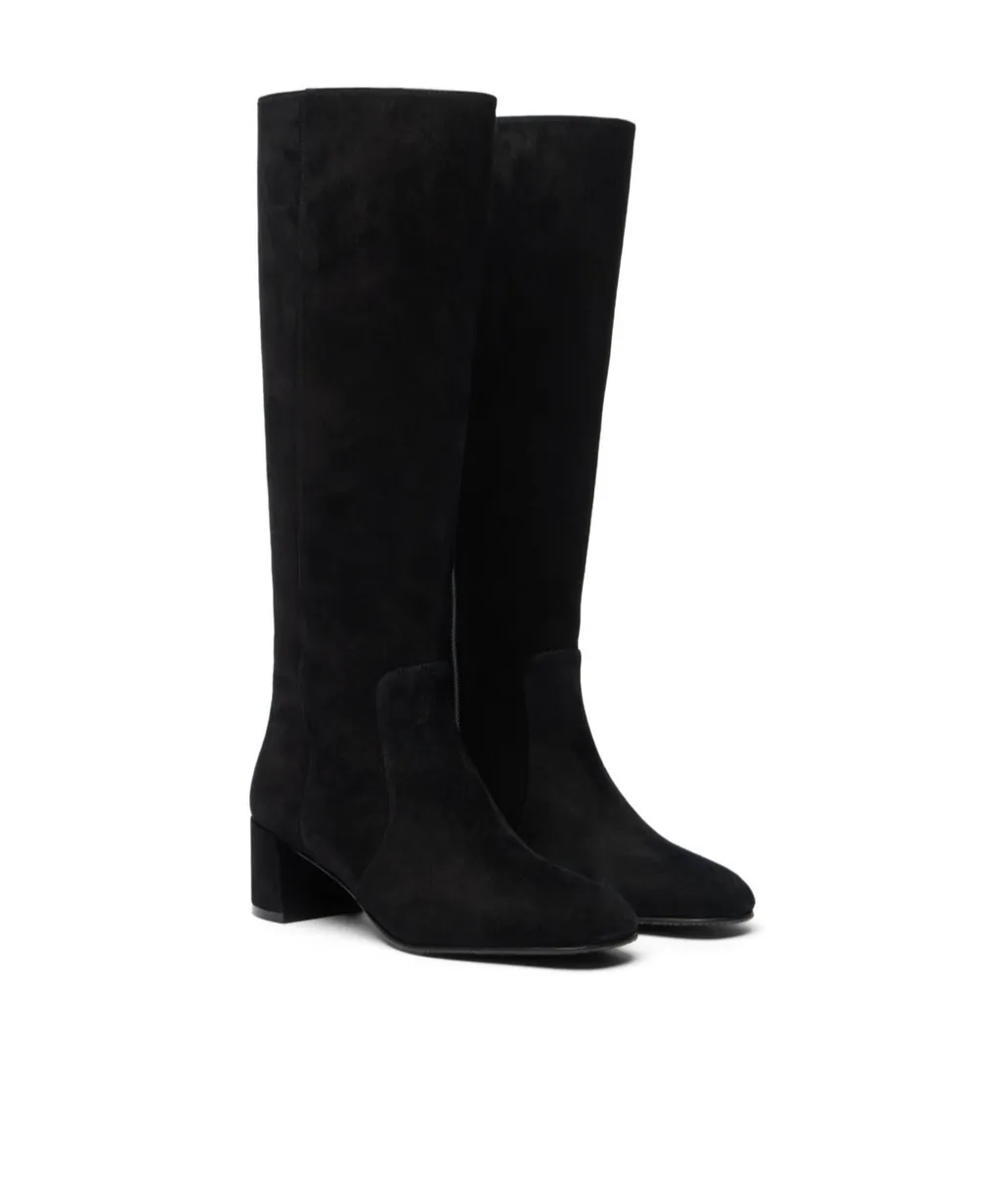 Zipper Boots