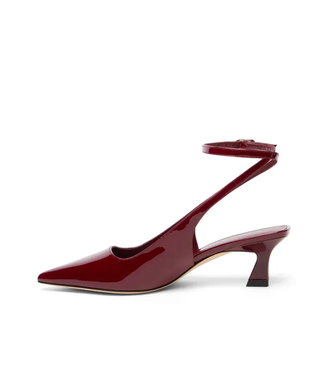 Vinnie 50 Strap Pump