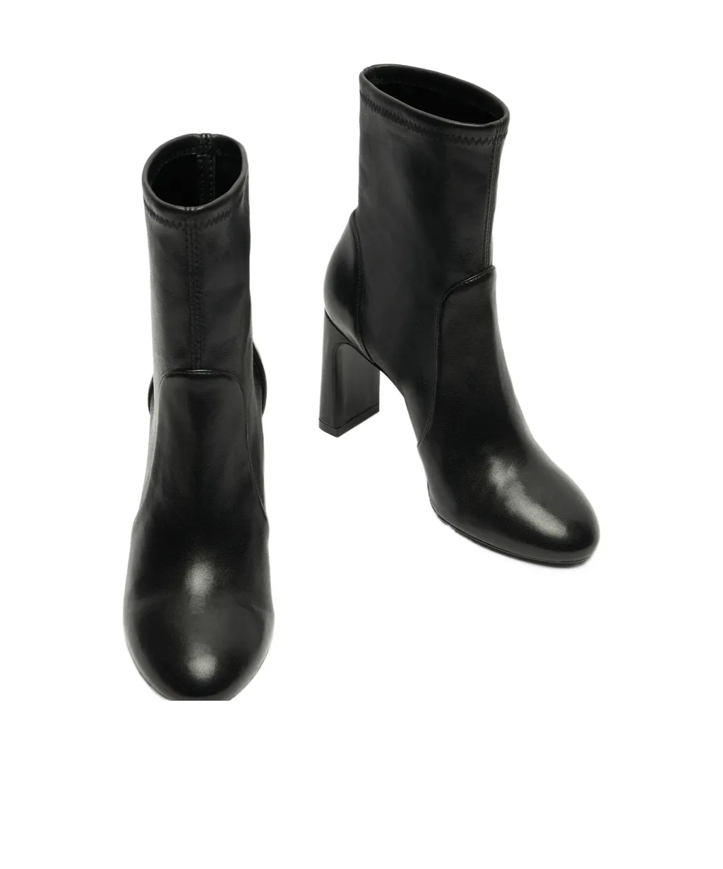 Pointed-Toe Ankle Boots