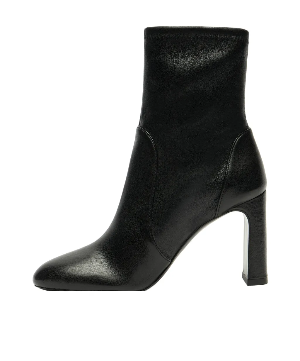 Pointed-Toe Ankle Boots
