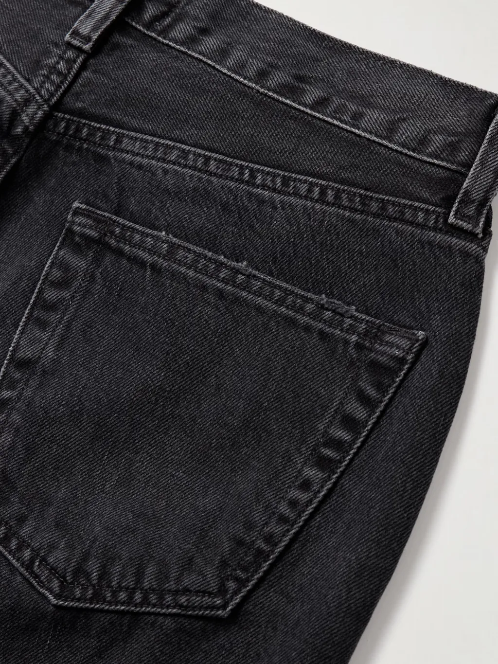 Straight Jeans