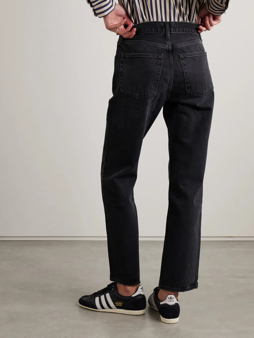 Straight Jeans