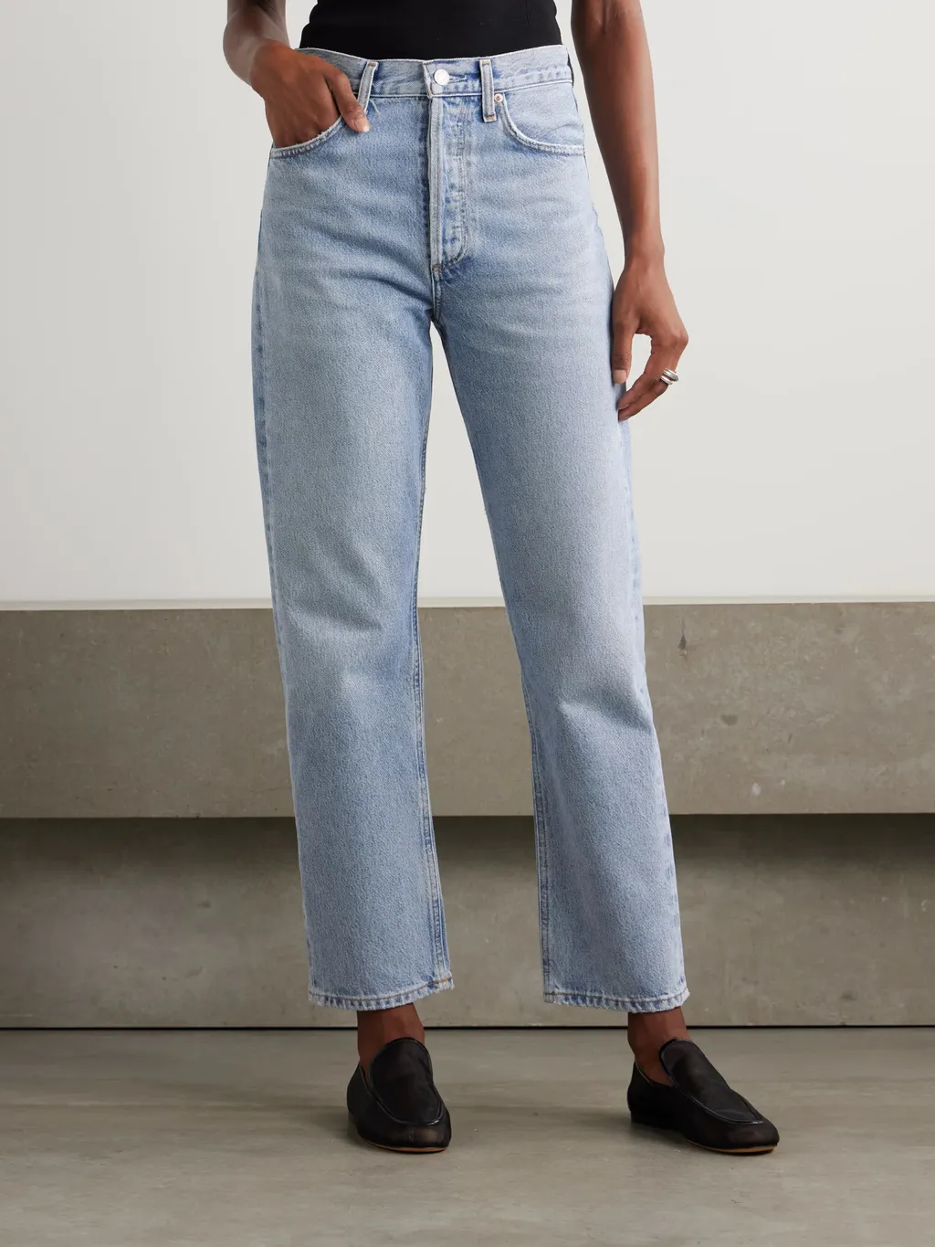 Straight Jeans