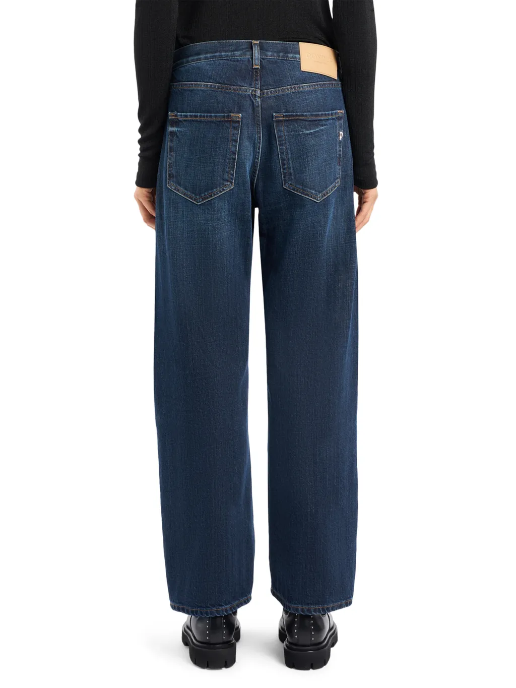 Button Jeans