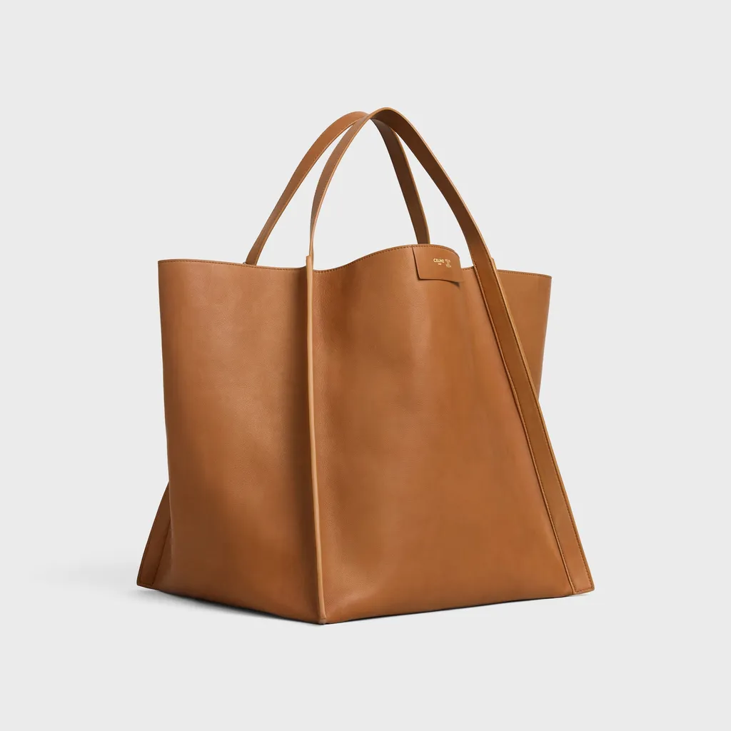 Medium Cube Bag In Supple Calfskin