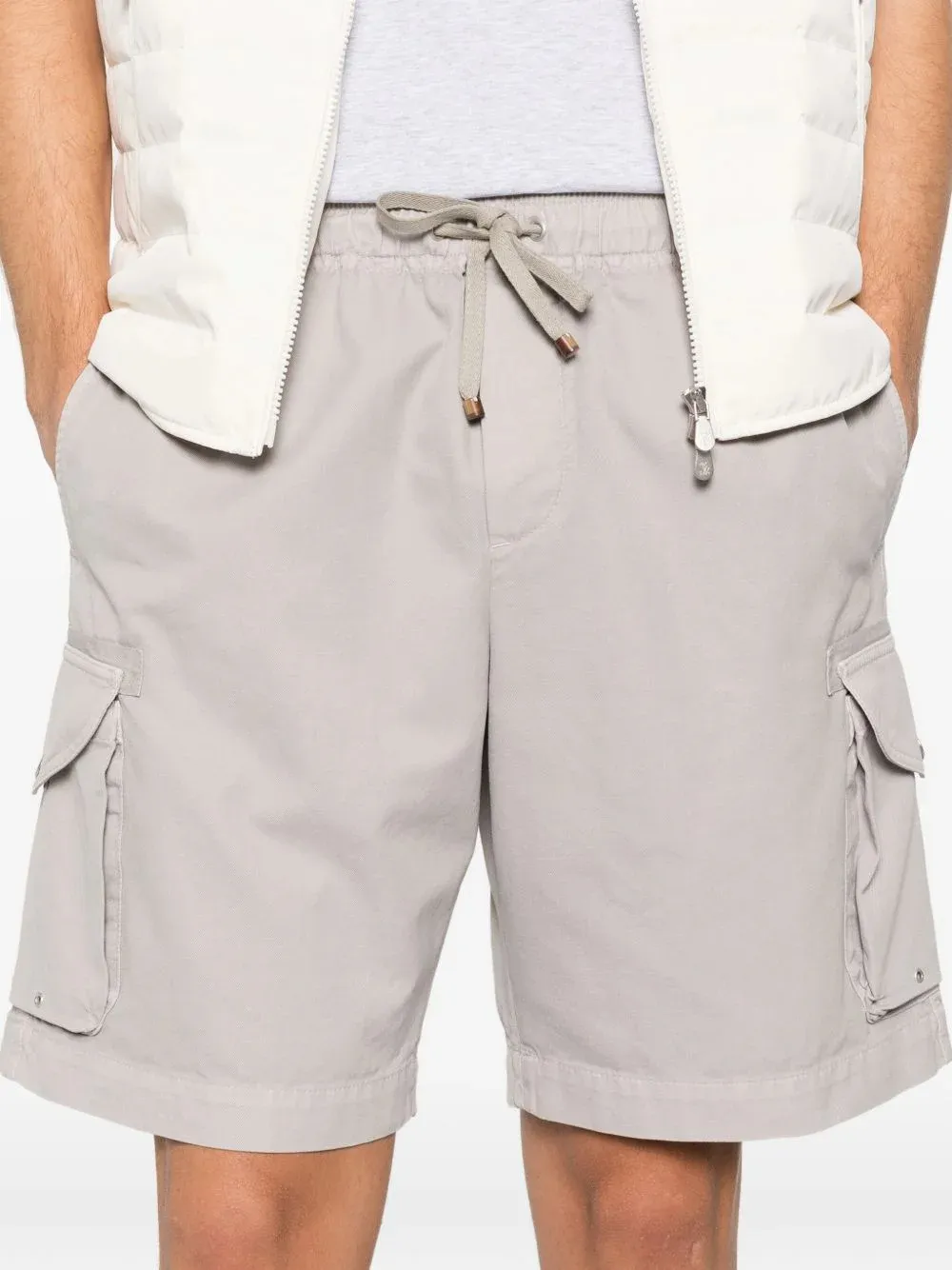 Drawstring-Fastening Cargo Shorts