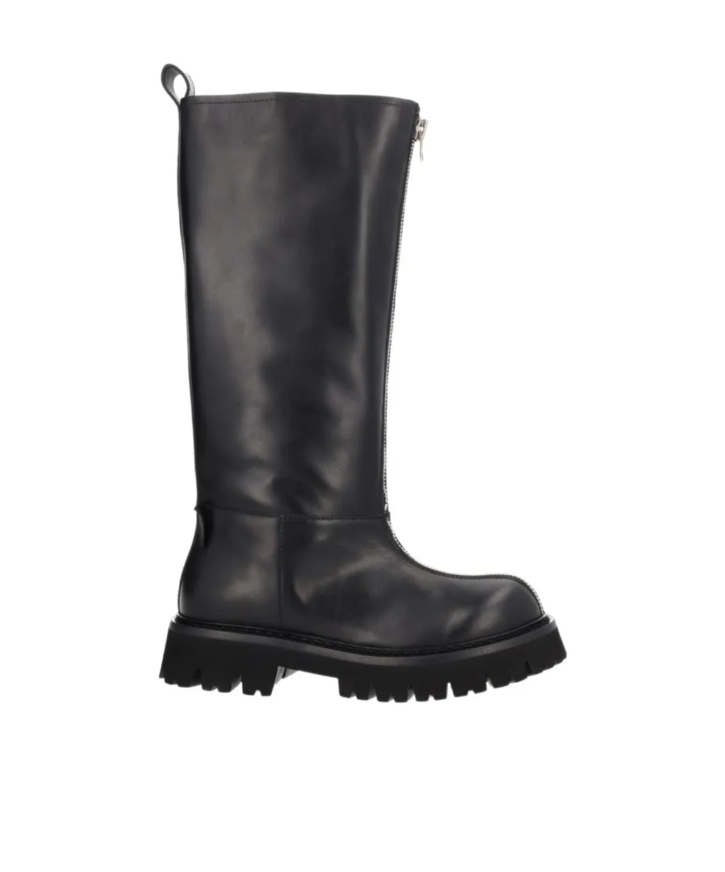Moschino Round Toe Zipped Boots