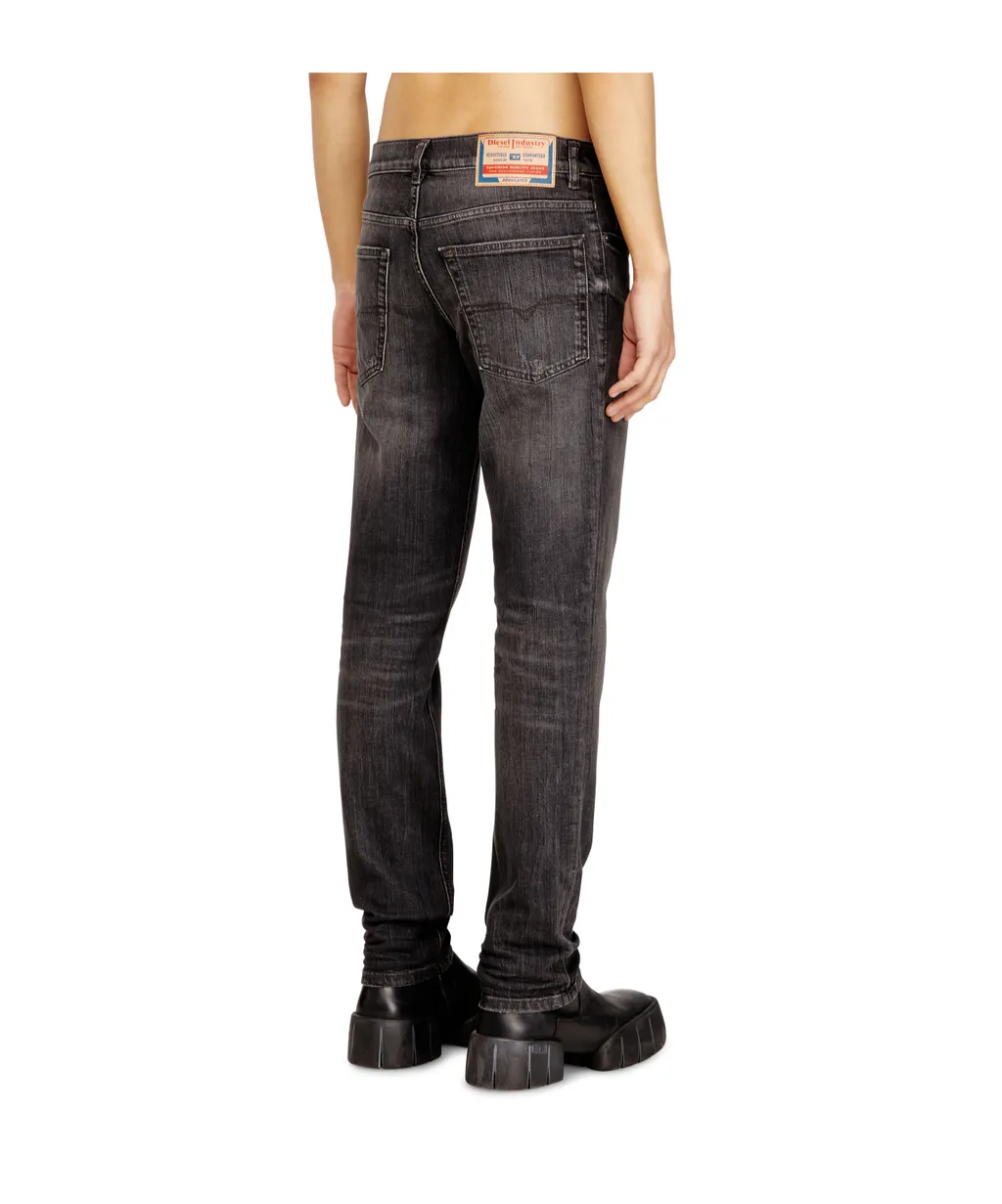 D-Finitive Jeans