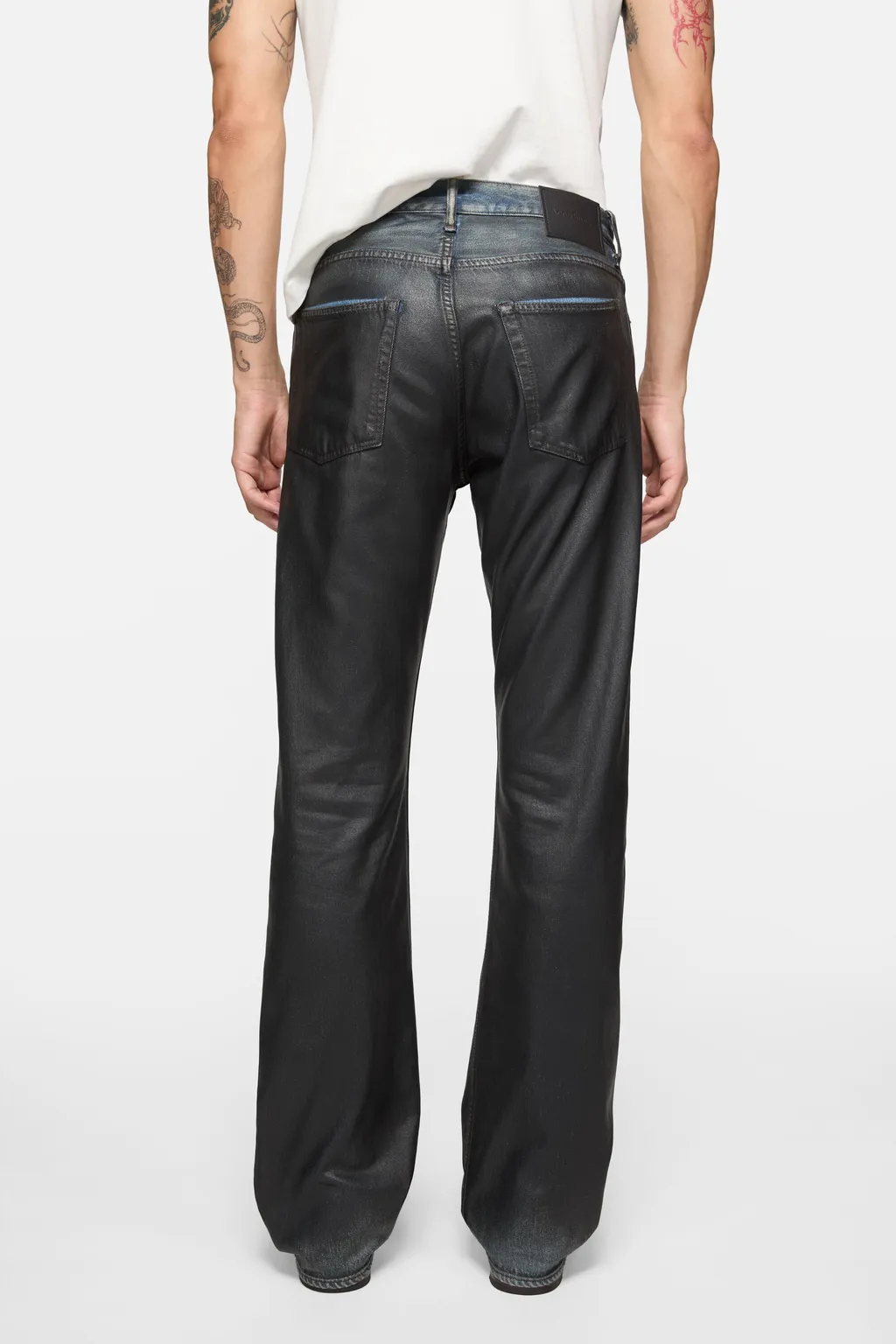2010M Regular-Fit Jeans