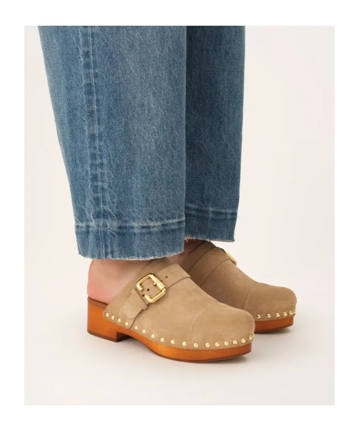 Chlo Jeannette Buckle Detailed Studded Clogs