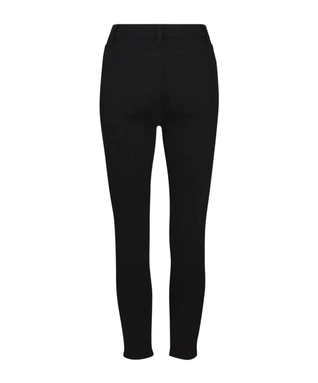 Buttoned Jeans