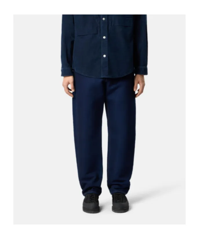 Belt-Loops Jeans