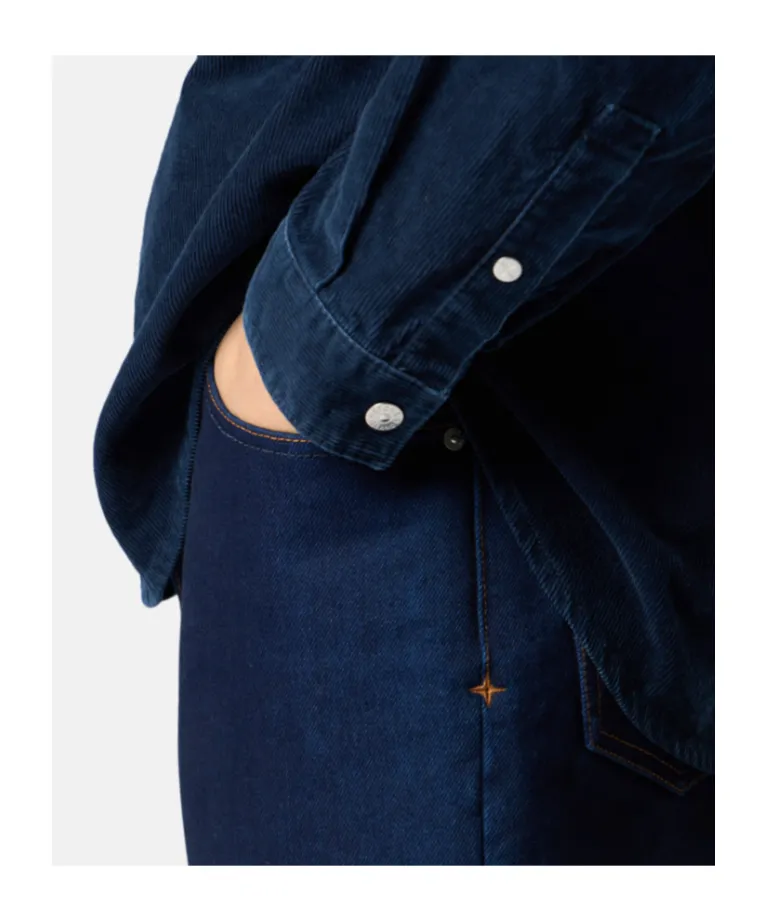Belt-Loops Jeans