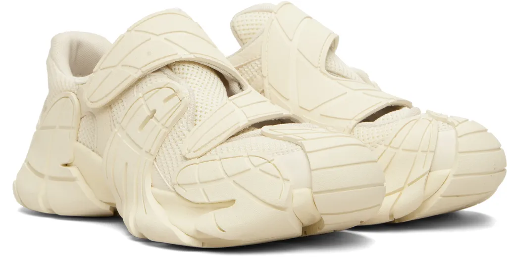 Tormenta Sneakers