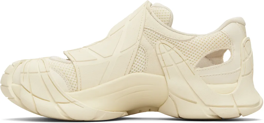 Tormenta Sneakers