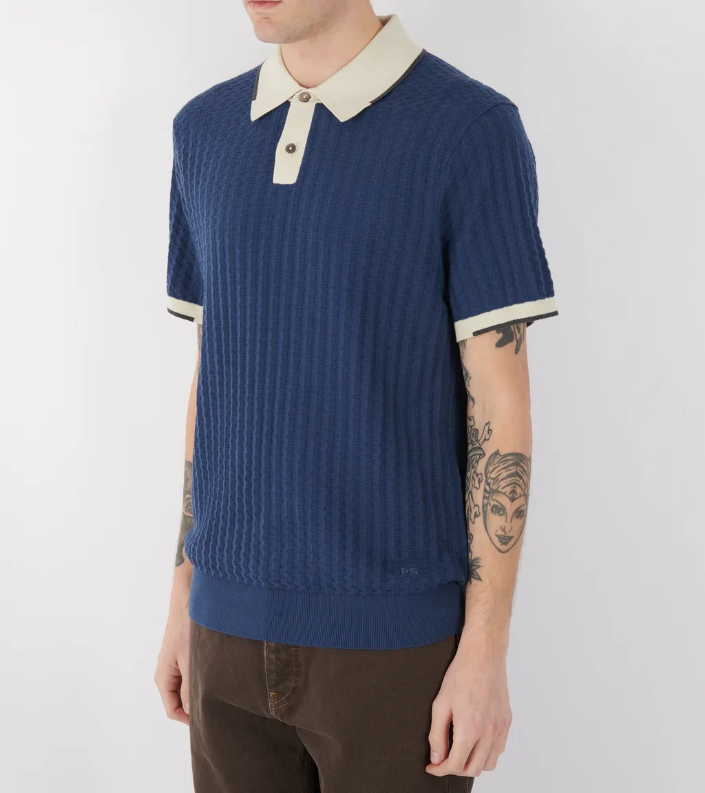 Short-Sleeved Shirt