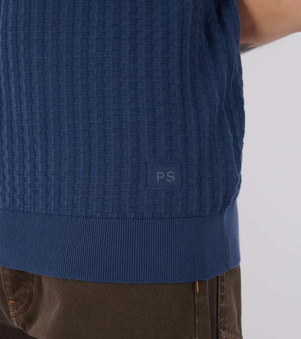 Short-Sleeved Shirt