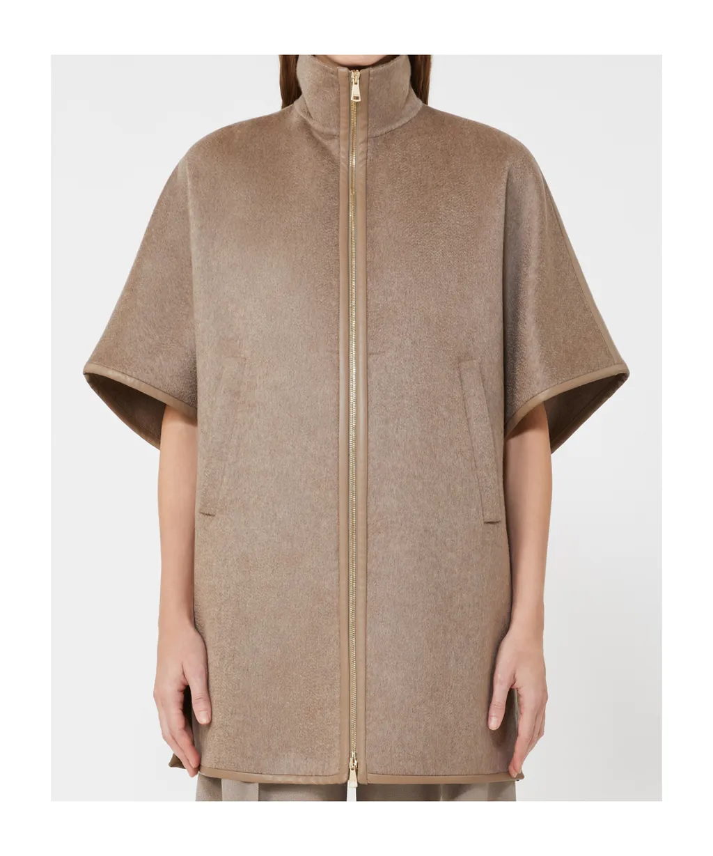 Oca Zip Pocket Cape