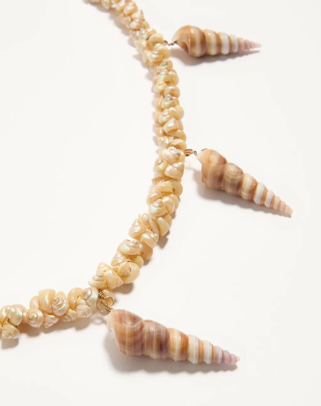 Jardin Aquatique Necklace In Metal And Shells