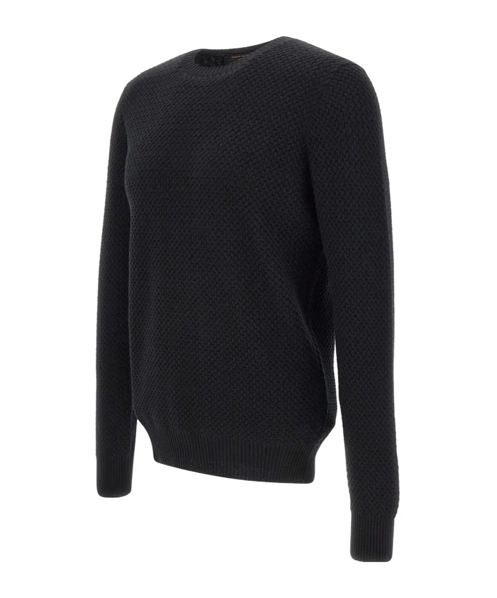 Long-Sleeved Crew Neck Sweater