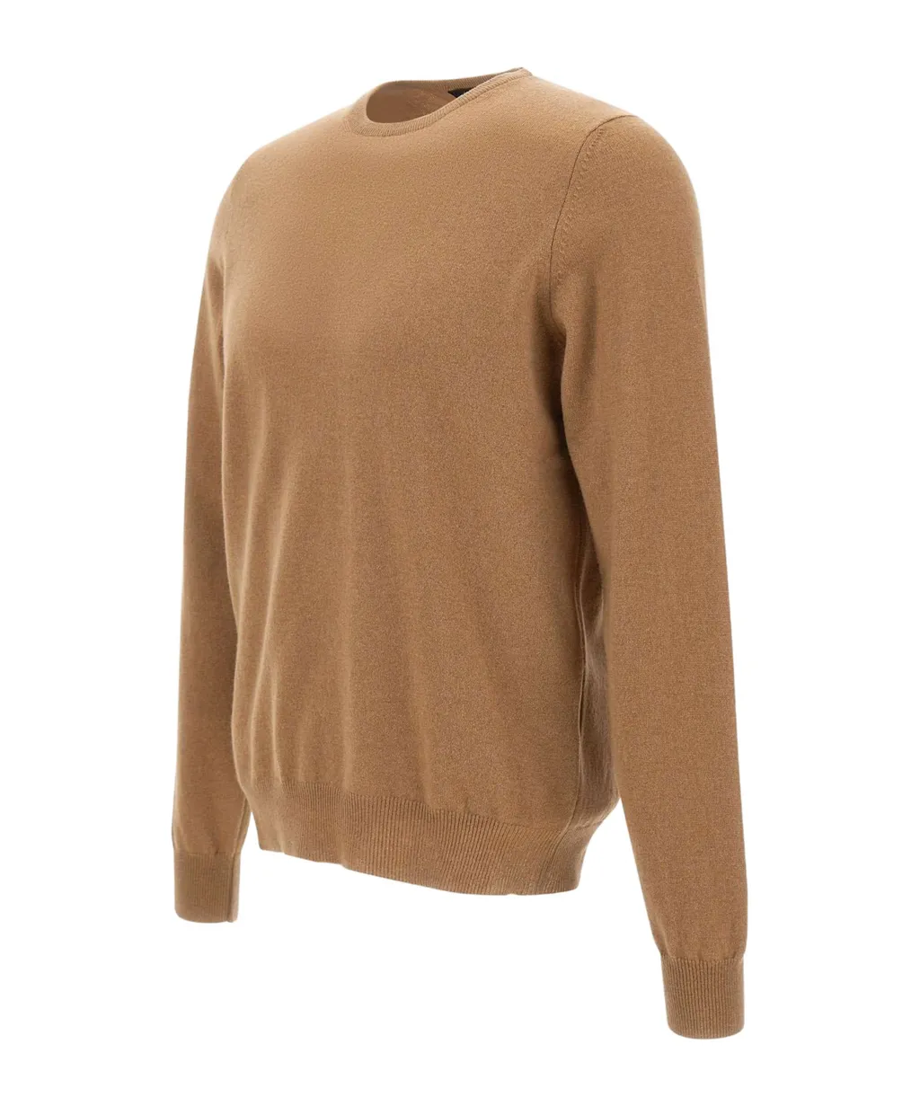 Long-Sleeved Crew Neck Sweater