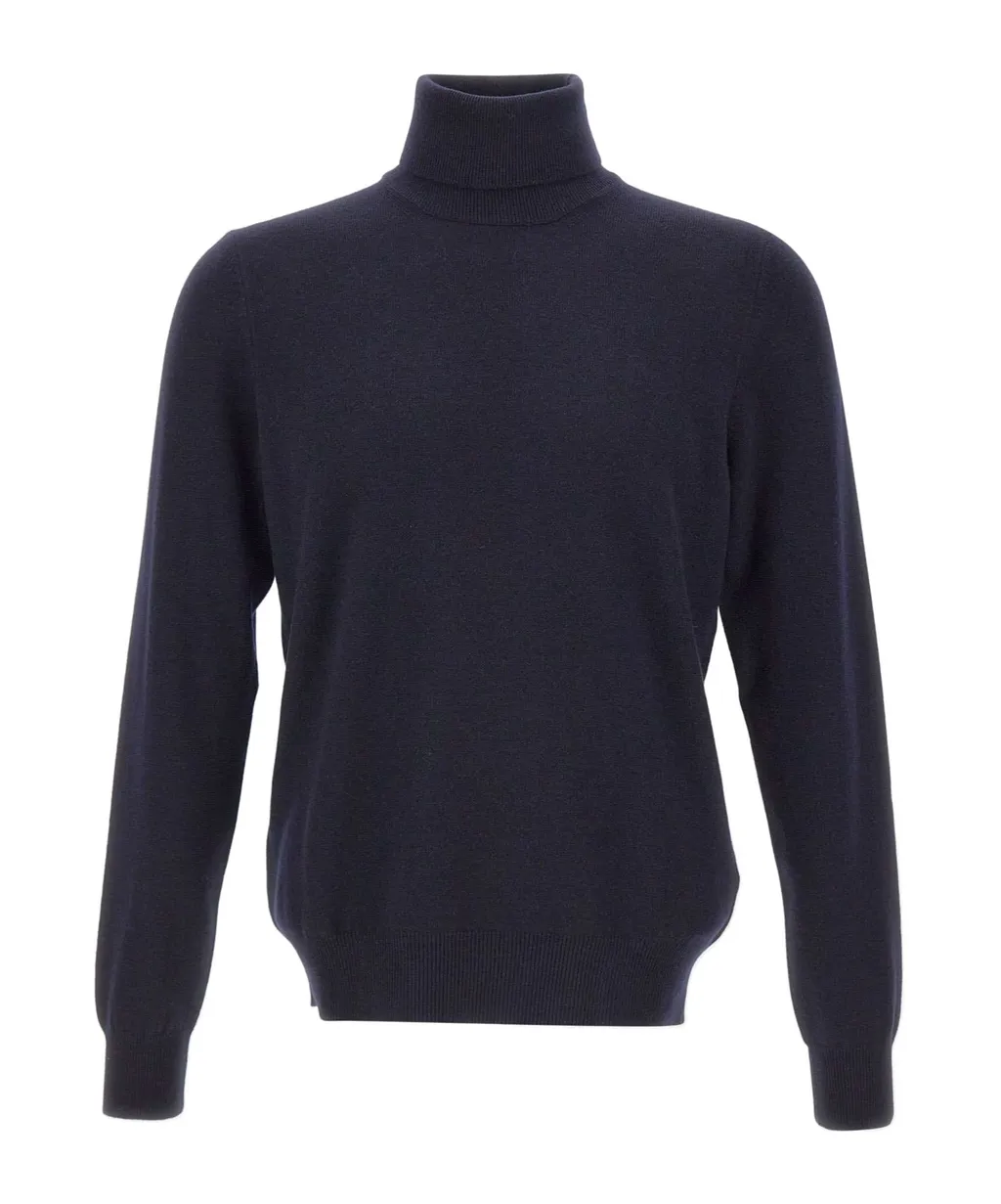 Long-Sleeved Crew Neck Sweater
