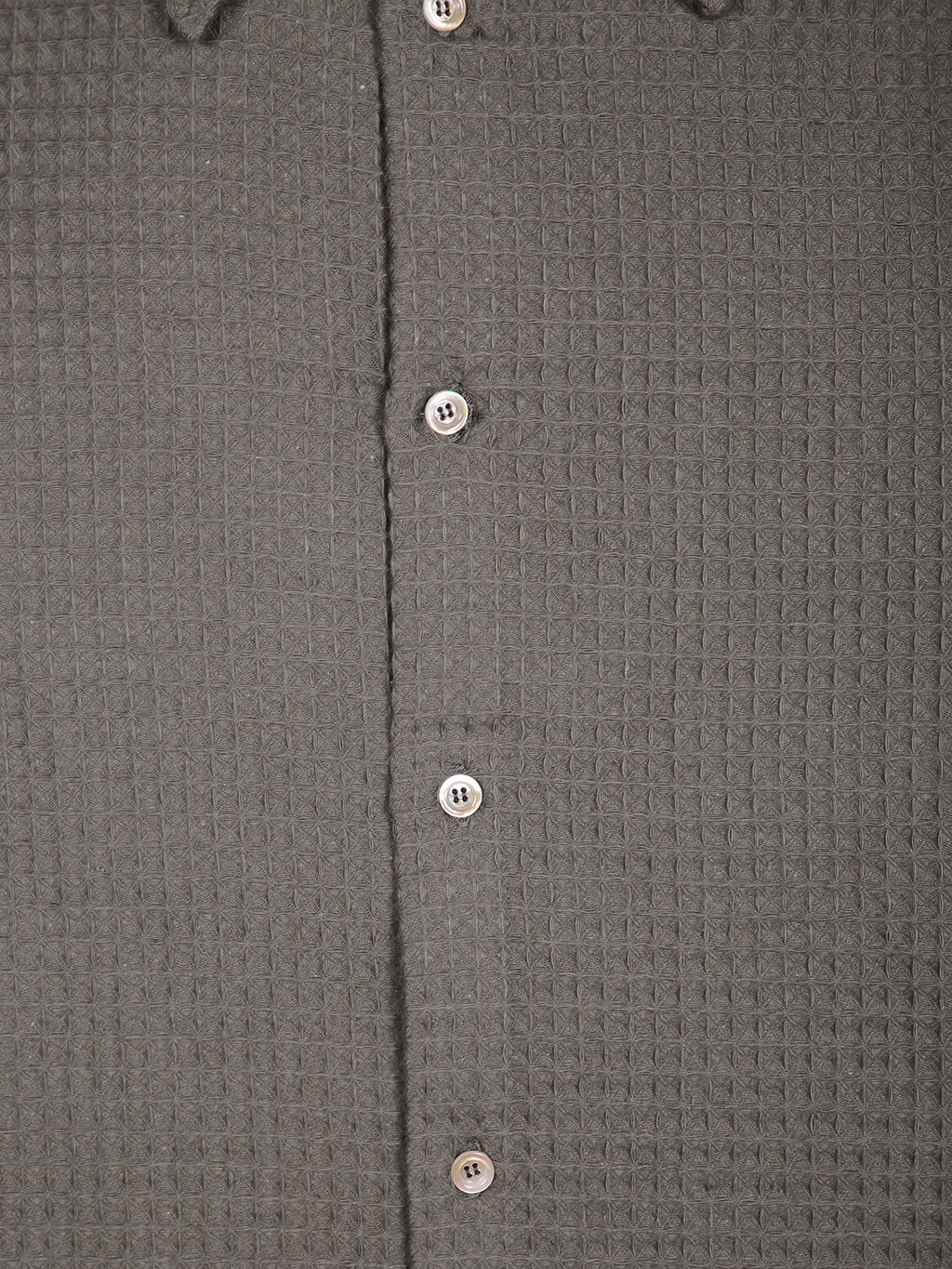 Waffle Fabric Shirt.